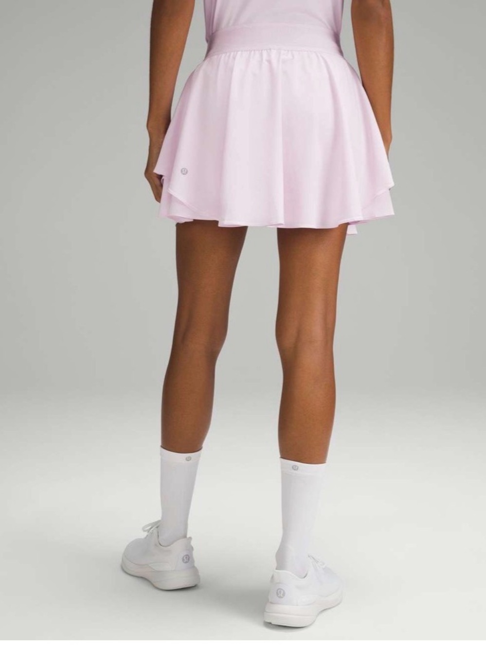 l Lululemon Court Rival High-Rise Skirt
*Long in Meadowsweet Pink